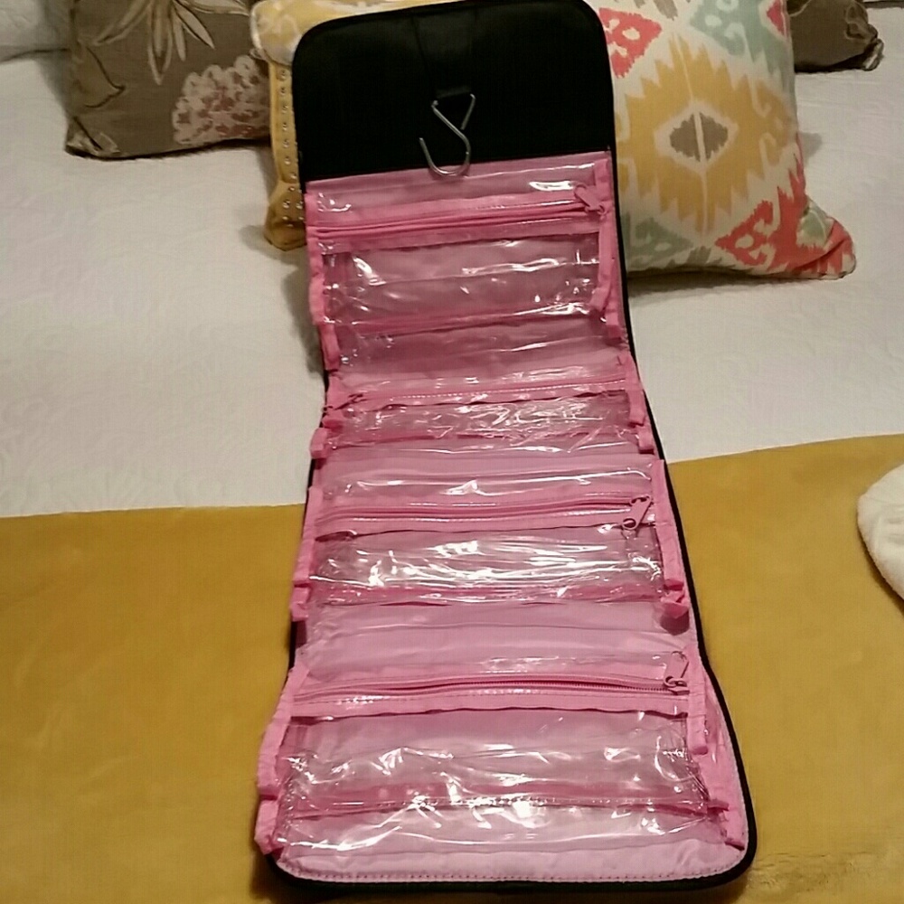 Travel organizer
